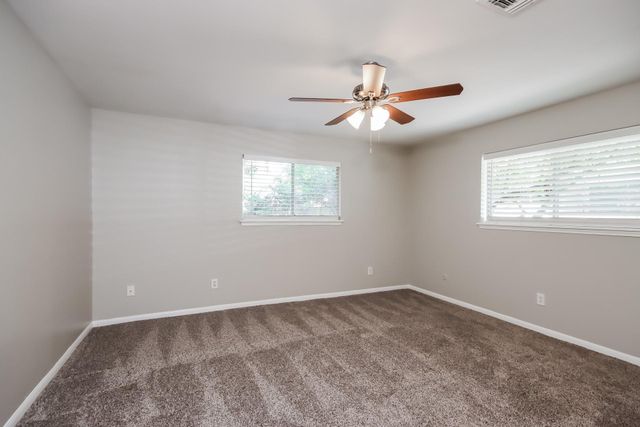 1702 Corral Drive, Houston, TX 77090