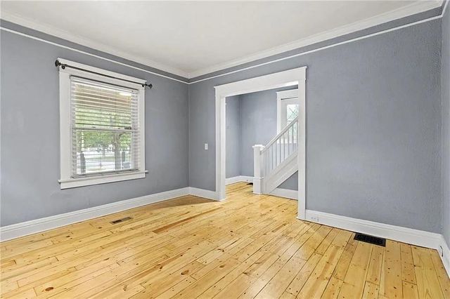 4401 Madison Avenue, Kansas City, MO 64111