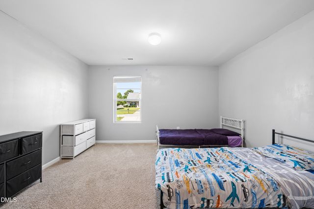 321 New Castle Lane, Spring Lake, NC 28390