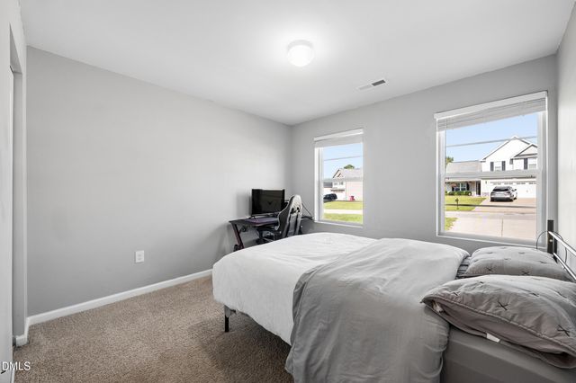 321 New Castle Lane, Spring Lake, NC 28390
