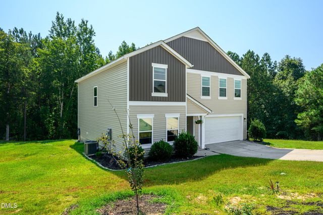 321 New Castle Lane, Spring Lake, NC 28390