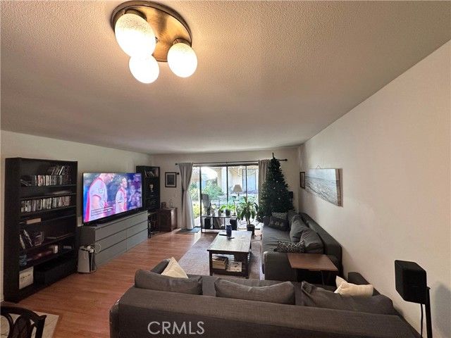 424 Orange Blossom 204, Irvine, CA 92618