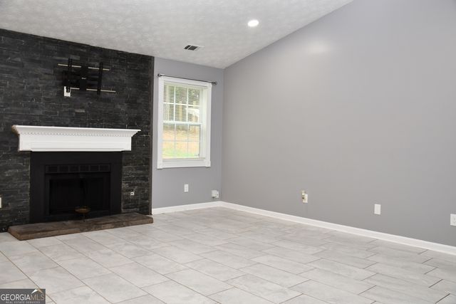 5932 Homestead Circle, Rex, GA 30273