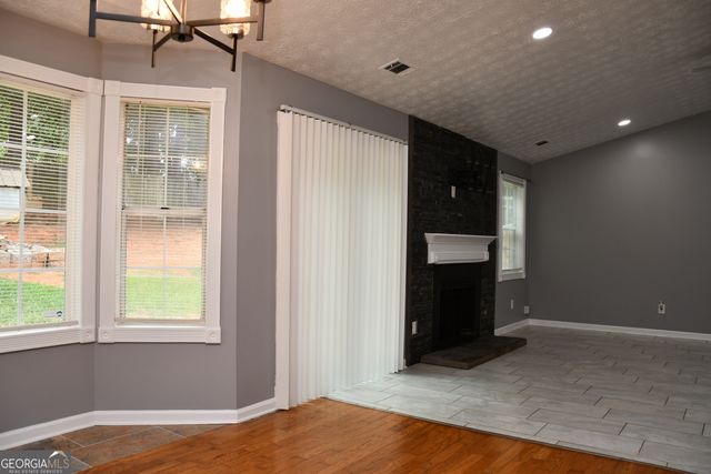 5932 Homestead Circle, Rex, GA 30273