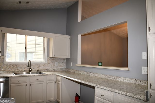 5932 Homestead Circle, Rex, GA 30273