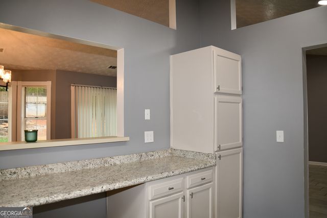 5932 Homestead Circle, Rex, GA 30273