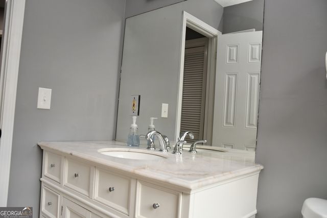 5932 Homestead Circle, Rex, GA 30273