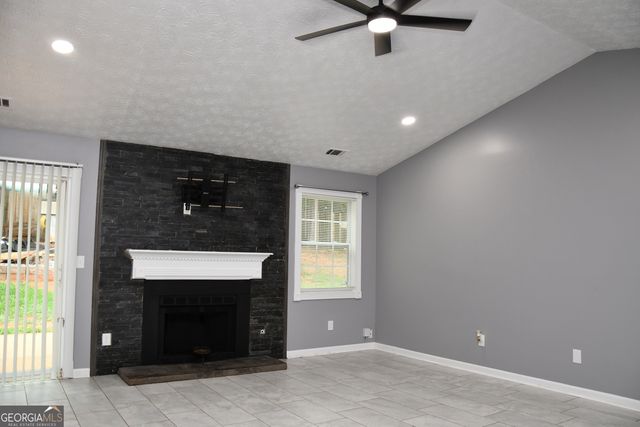 5932 Homestead Circle, Rex, GA 30273