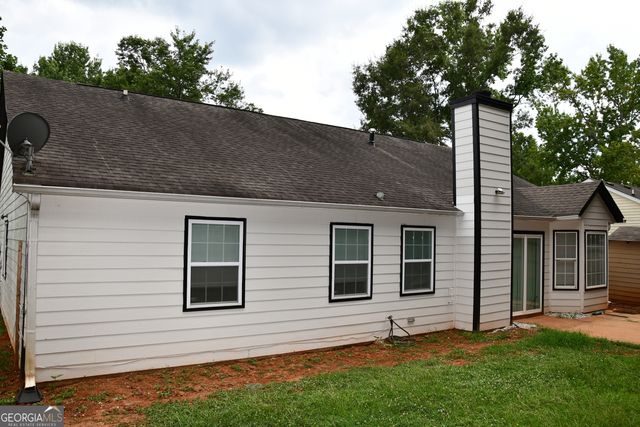 5932 Homestead Circle, Rex, GA 30273