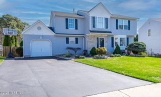 40 Gladiola Drive, Howell, NJ 07731