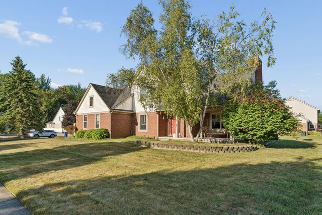2164 Woodbine Drive, Canton, MI 48188