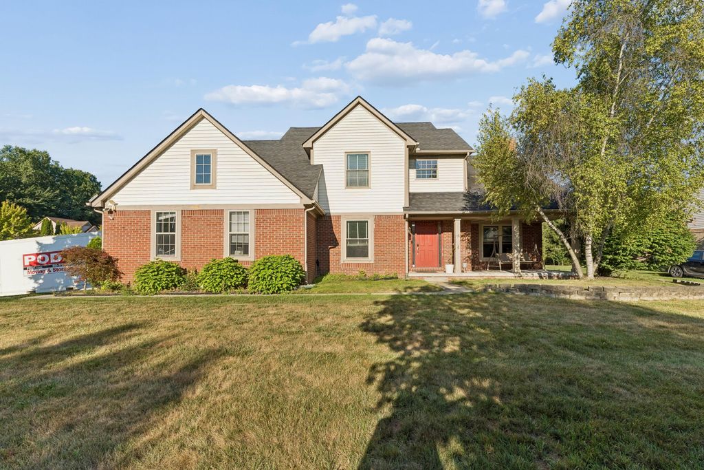 2164 Woodbine Drive, Canton, MI 48188
