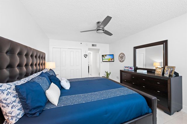 3095 N Course Drive 702, Pompano Beach, FL 33069