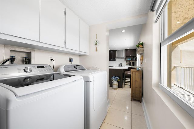 3095 N Course Drive 702, Pompano Beach, FL 33069