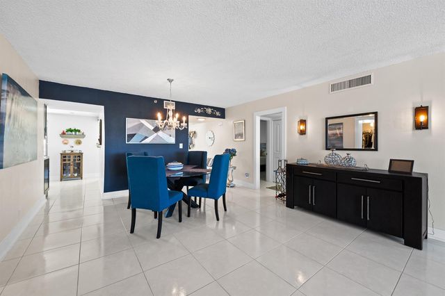3095 N Course Drive 702, Pompano Beach, FL 33069