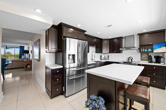 3095 N Course Drive 702, Pompano Beach, FL 33069