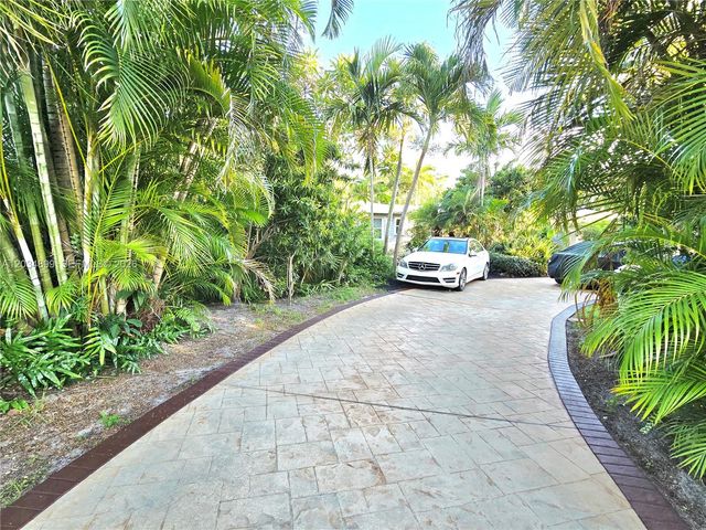 2630 Monroe St, Hollywood, FL 33020
