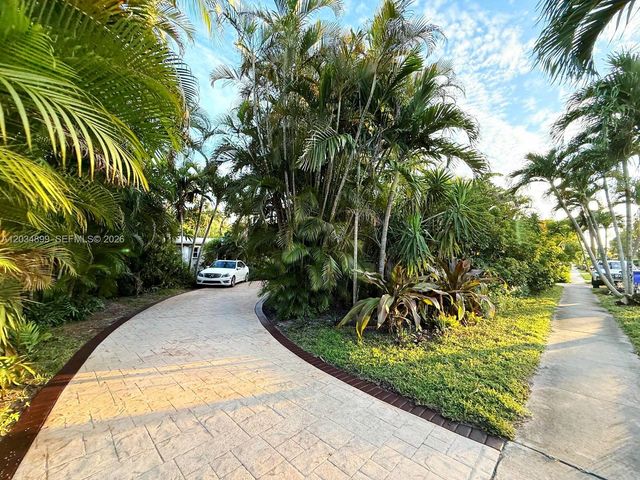 2630 Monroe St, Hollywood, FL 33020