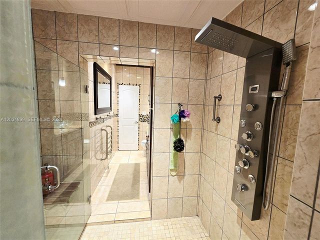 2630 Monroe St, Hollywood, FL 33020