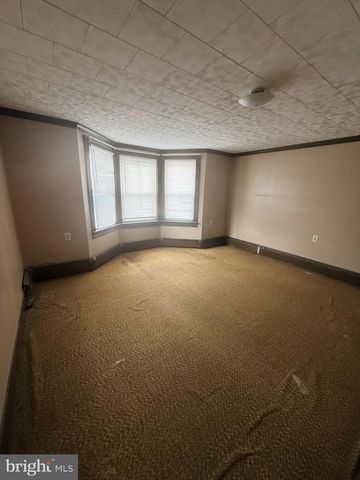 329 N FRONT ST, Minersville, PA 17954