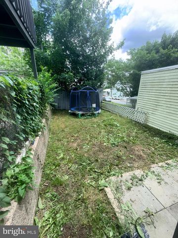 329 N FRONT ST, Minersville, PA 17954