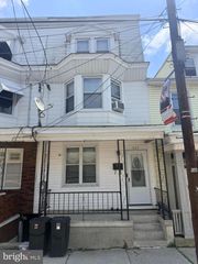 329 N FRONT ST, Minersville, PA 17954