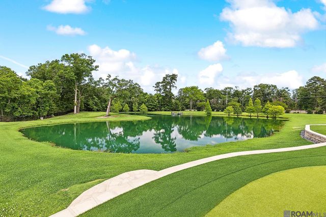 8200 Allen Dr, Denham Springs, LA 70726