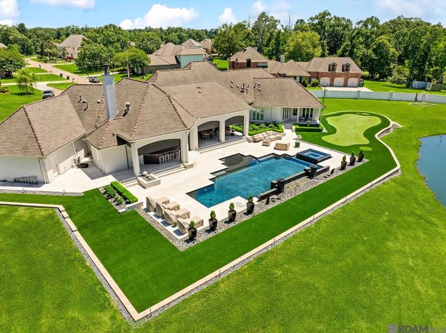 8200 Allen Dr, Denham Springs, LA 70726