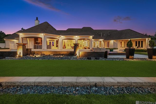 8200 Allen Dr, Denham Springs, LA 70726