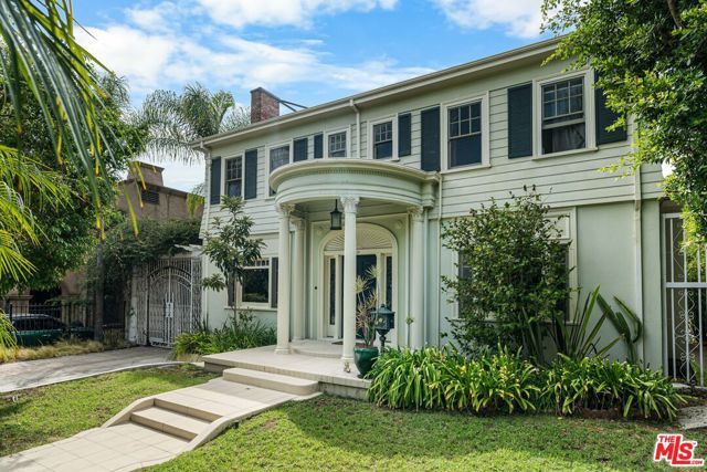 1939 N Hobart Boulevard, Los Angeles, CA 90027