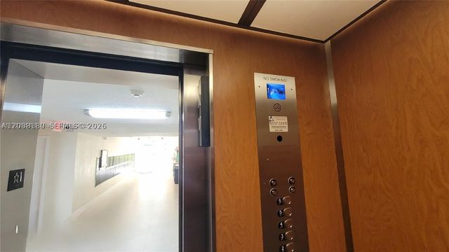 9360 Fontainebleau Blvd 612, Miami, FL 33172