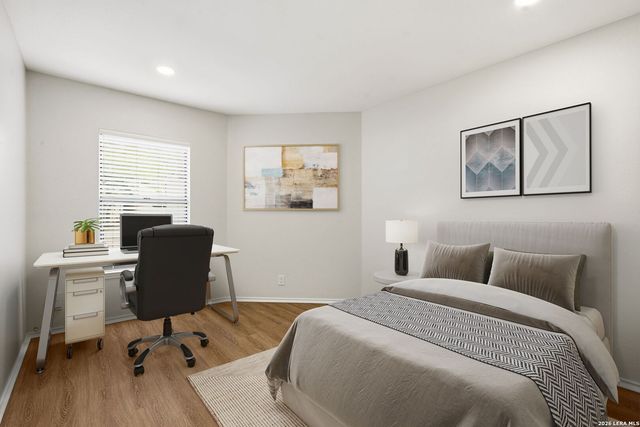 11027 Moonlit Park, San Antonio, TX 78249