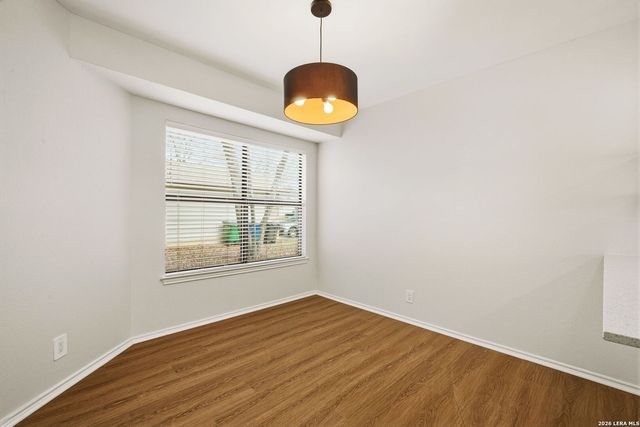 11027 Moonlit Park, San Antonio, TX 78249