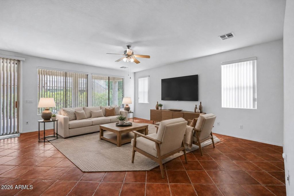 42406 W FALLING STAR Drive, Maricopa, AZ 85138 — photo 4