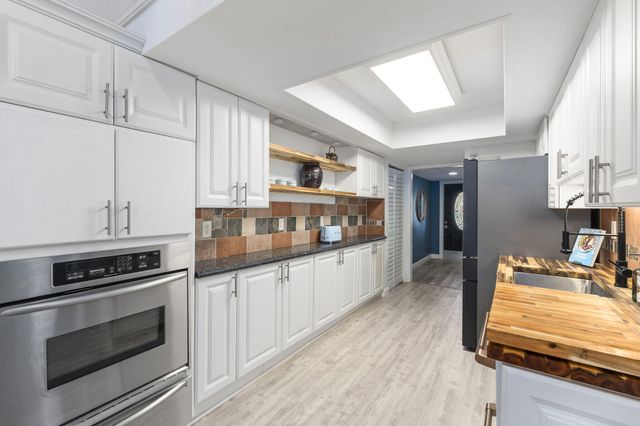 916 SW Abingdon Avenue, Port St. Lucie, Port St Lucie, FL 34953