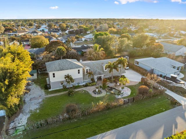 916 SW Abingdon Avenue, Port St. Lucie, Port St Lucie, FL 34953