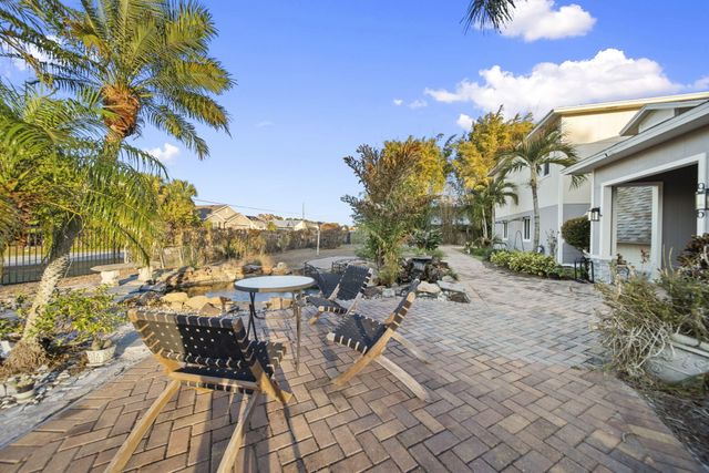 916 SW Abingdon Avenue, Port St. Lucie, Port St Lucie, FL 34953