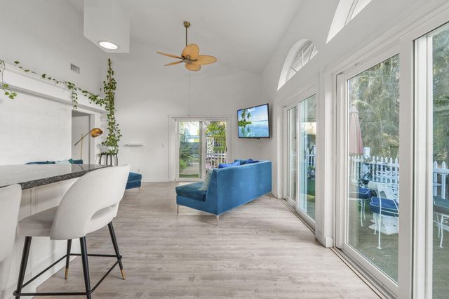 916 SW Abingdon Avenue, Port St. Lucie, Port St Lucie, FL 34953