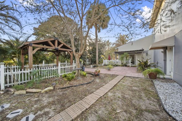 916 SW Abingdon Avenue, Port St. Lucie, Port St Lucie, FL 34953