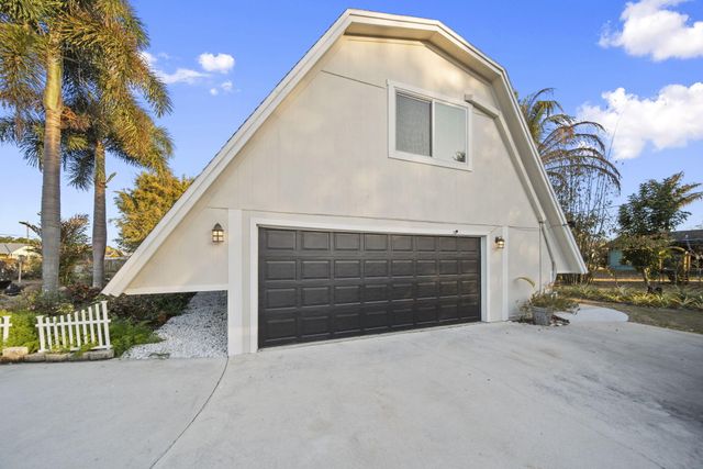 916 SW Abingdon Avenue, Port St. Lucie, Port St Lucie, FL 34953