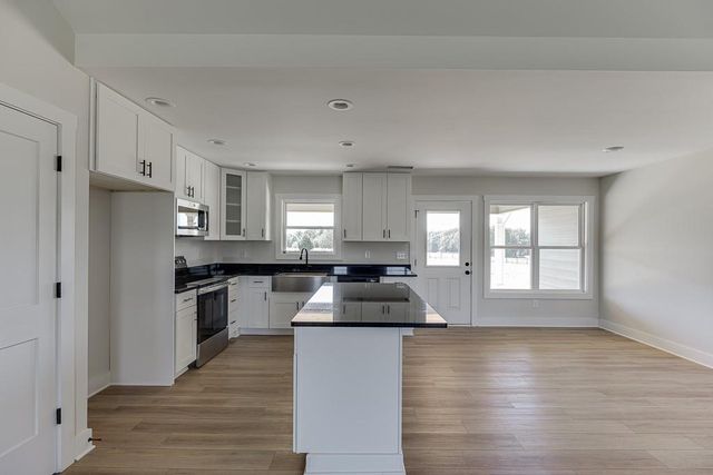 80 Creek Stone Drive, Hartwell, GA 30643