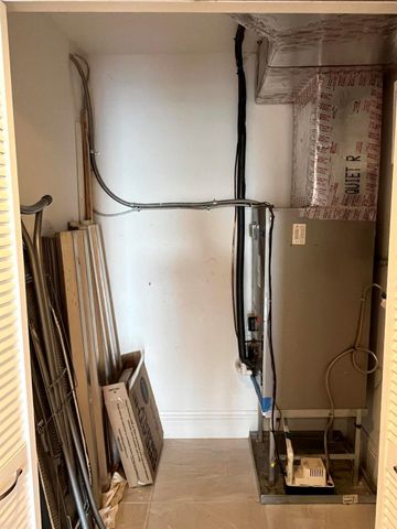 155 Yacht Club Drive 408, North Palm Beach, FL 33408