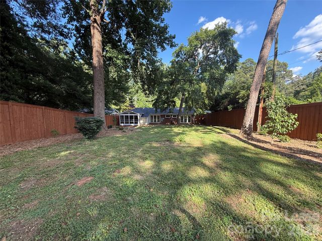 3111 Airlie Street, Charlotte, NC 28205