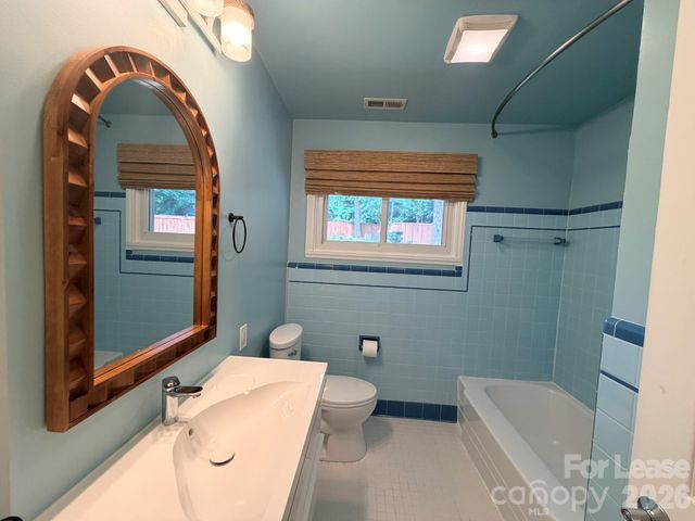 3111 Airlie Street, Charlotte, NC 28205