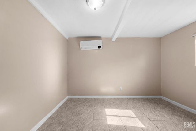 1114 Grant Drive, Bakersfield, CA 93308