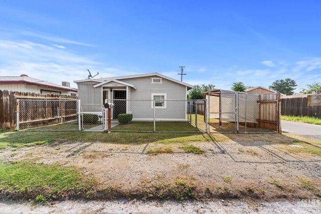 1114 Grant Drive, Bakersfield, CA 93308