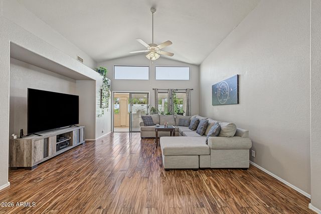 1470 E CARLA VISTA Drive, Chandler, AZ 85225