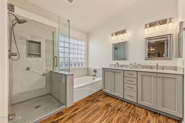 1470 E CARLA VISTA Drive, Chandler, AZ 85225