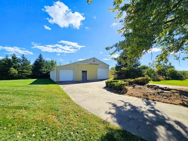 1143 W Wilson Road, Vienna Twp, MI 48420