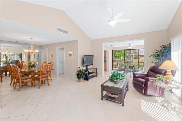 3884 SW Osprey Creek Way SW, Palm City, FL 34990